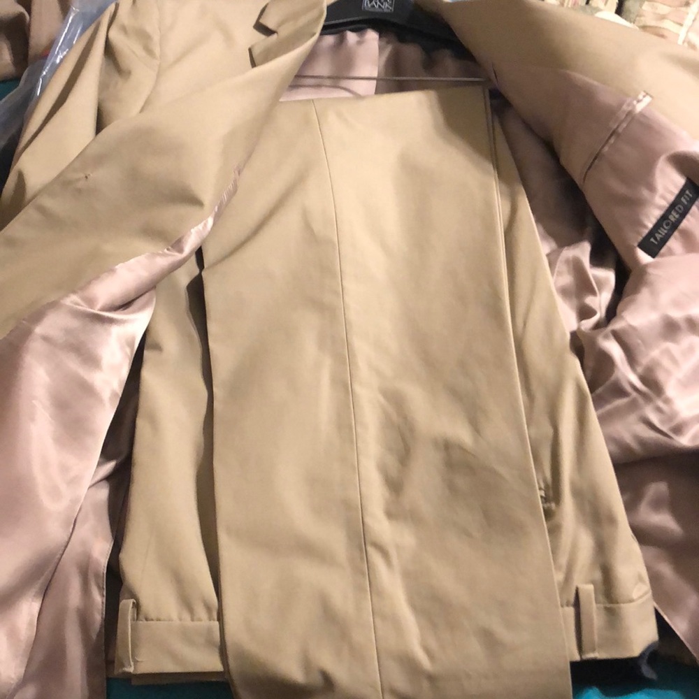 Jos.A.Bank suit